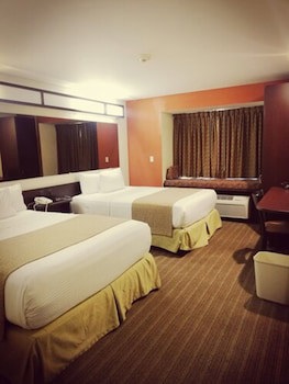 Microtel Inn & Suites By Wyndham Toluca