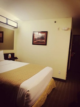 Microtel Inn & Suites By Wyndham Toluca