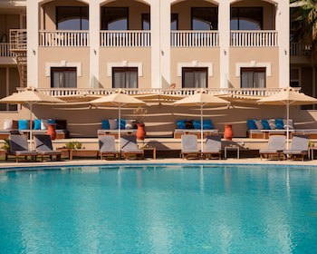 Heaven Hotel