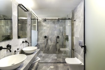 Heaven Hotel