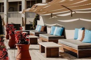 Heaven Hotel