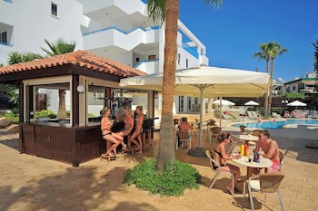 Petrosana Hotel Apartments galeri fotoğrafı
