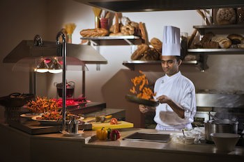 Cristal Hotel Abu Dhabi