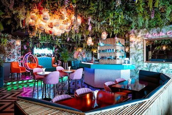 Cristal Hotel Abu Dhabi