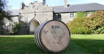 Newgrange Hotel