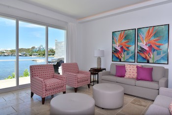 Coral Beach Club Villas & Marina