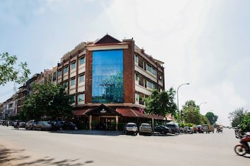 Almond Hotel Sothearos