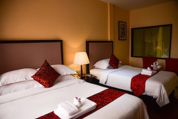 Almond Hotel Sothearos