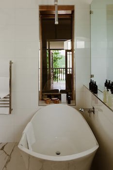 Asara Wine Estate & Hotel