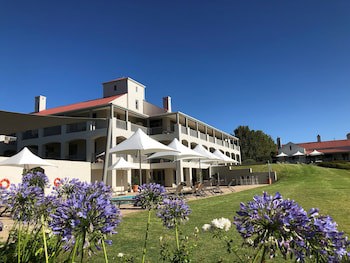 Asara Wine Estate & Hotel