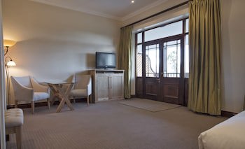 Asara Wine Estate & Hotel
