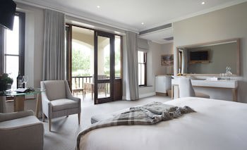 Asara Wine Estate & Hotel