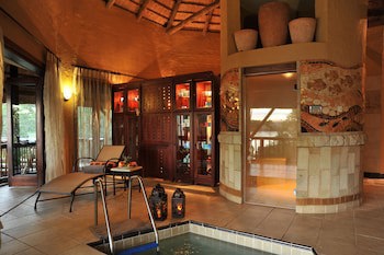 The David Livingstone Safari Lodge & Spa