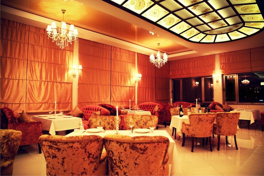 East Legend Panorama Hotel