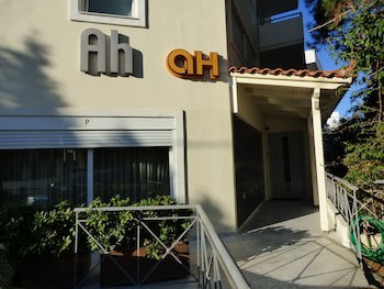 Athens Habitat fotoğrafı