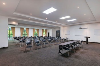 Protea Hotel By Marriott Livingstone