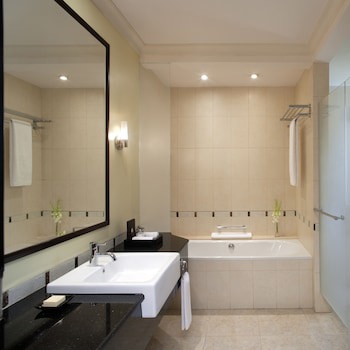 Grand Hyatt Doha Hotel And Villas