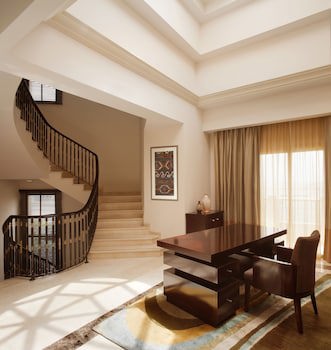 Grand Hyatt Doha Hotel And Villas