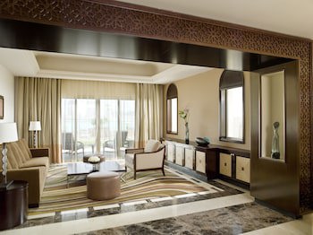Grand Hyatt Doha Hotel And Villas