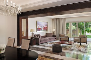 Grand Hyatt Doha Hotel And Villas