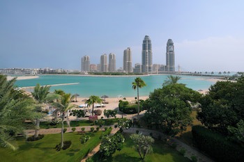 Grand Hyatt Doha Hotel And Villas