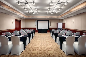 Grand Hyatt Doha Hotel And Villas