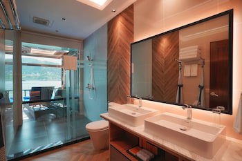 Gayana Marine Resort