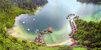 Gayana Marine Resort