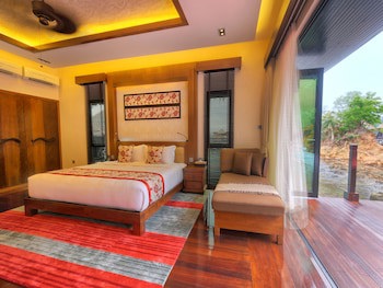 Gayana Marine Resort