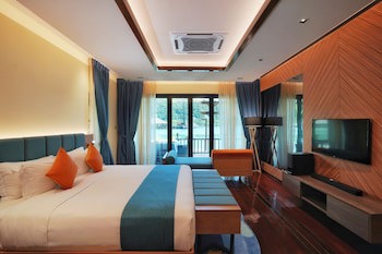 Gayana Marine Resort