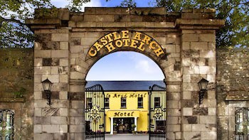 Castle Arch Hotel