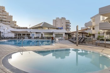 Sahara Sunset Club