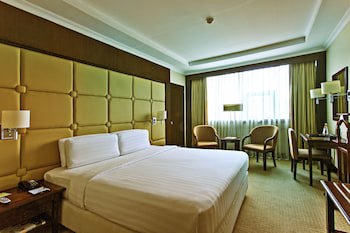 Cebu Parklane International Hotel