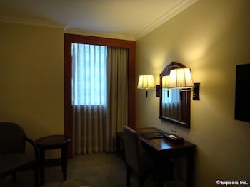 Cebu Parklane International Hotel