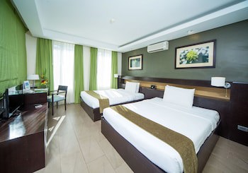 Fairways And Bluewater Boracay