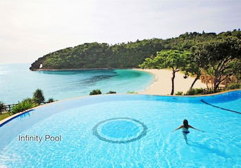 Fairways And Bluewater Boracay