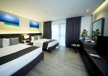Fairways And Bluewater Boracay