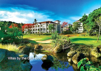 Fairways And Bluewater Boracay