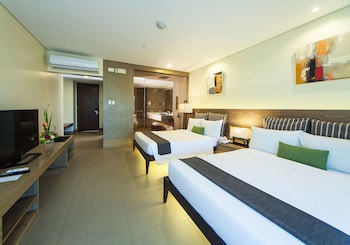 Fairways And Bluewater Boracay