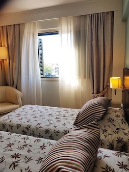 Ionian Plaza Hotel