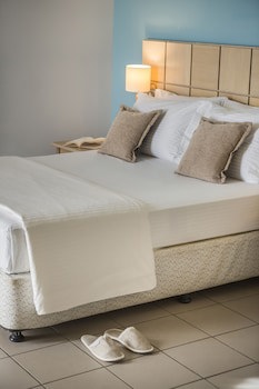 Ionian Plaza Hotel