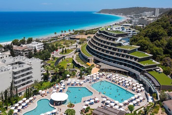 Olympic Palace Resort Hotel & Convention Center fotoğrafı