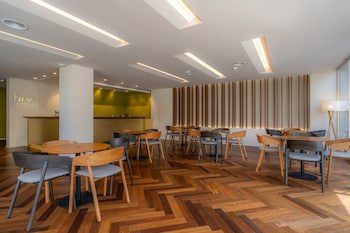 Hotel Girassol - Suite Hotel