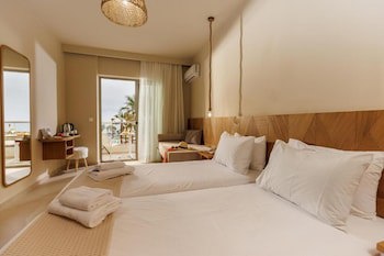 Malia Bay Beach Hotel & Bungalows fotoğrafı