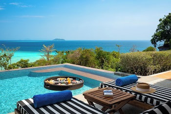 Saii Phi Phi Island Village
