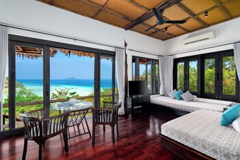 Saii Phi Phi Island Village