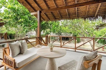 Saii Phi Phi Island Village
