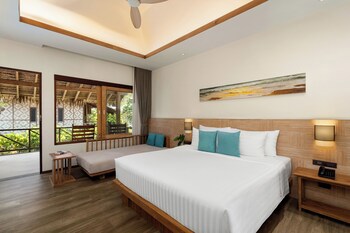 Saii Phi Phi Island Village