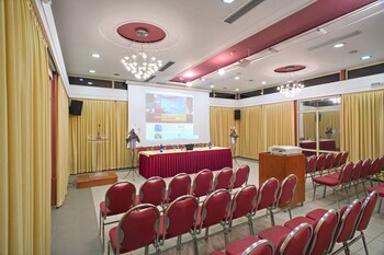 Angelika Pallas Hotel