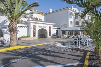 Sunset Harbour Club